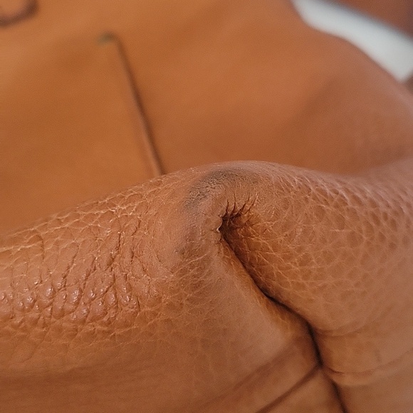 Portland Leather Cognac Shoulder Tote / Crossbody with Front Pocket - Picture 9 of 16